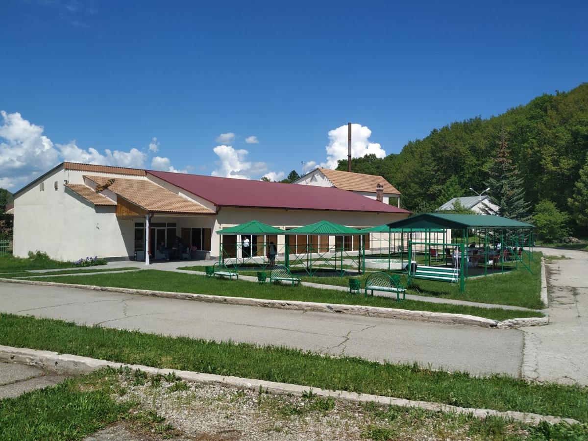 Aliq Hotel Tsaghkadzor Εξωτερικό φωτογραφία